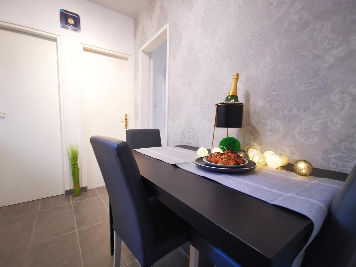 Apartment Herc Split Exteriör bild